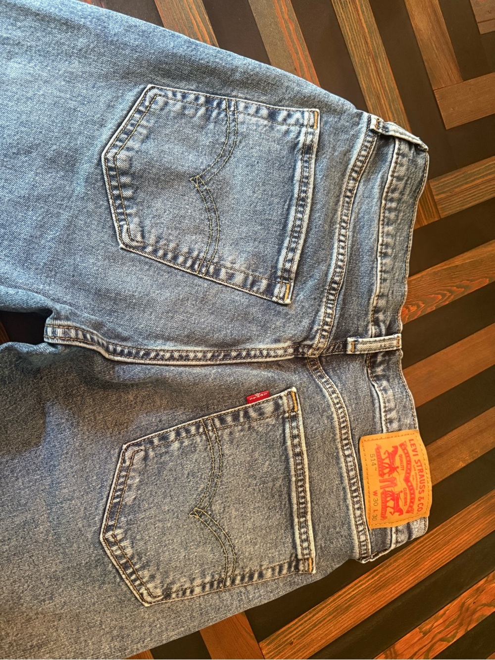 Men’s Levi’s 514 Jeans - Picture 8 of 12